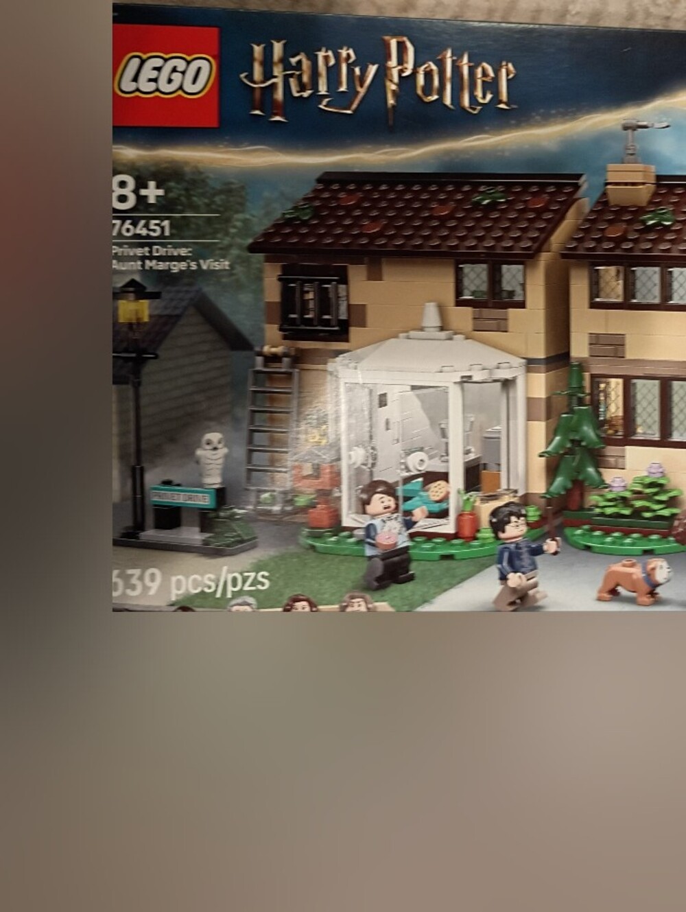 LEGO Harry Potter Private Drive: Aunt Marges Visit 76451